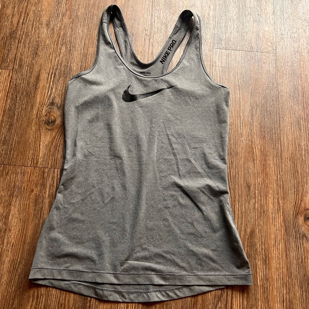 Nike dri fit fitted tank